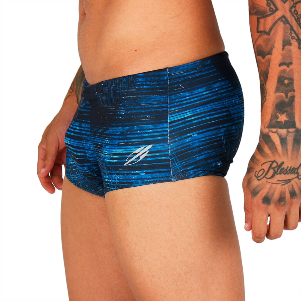 https://ftp3.mormaii.com.br/31312253_AZUL-MARINHO_3.jpg